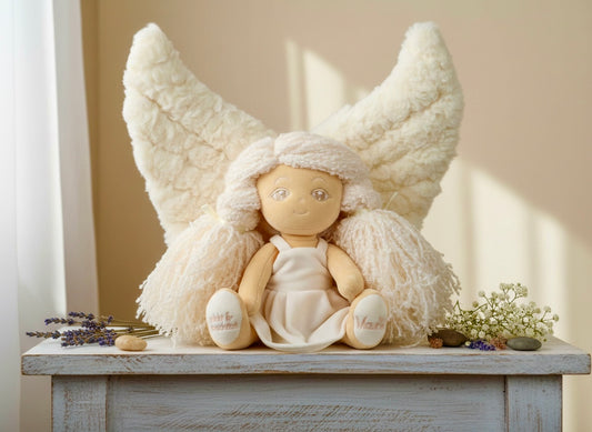 Kuschelengel Mauriel – designed by Künstlerin Daniela Wirtz